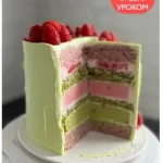Видео-урок «Бисквитный торт Фисташка-малина»