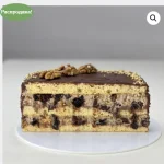 Торт сметанник с черносливом и орешками
